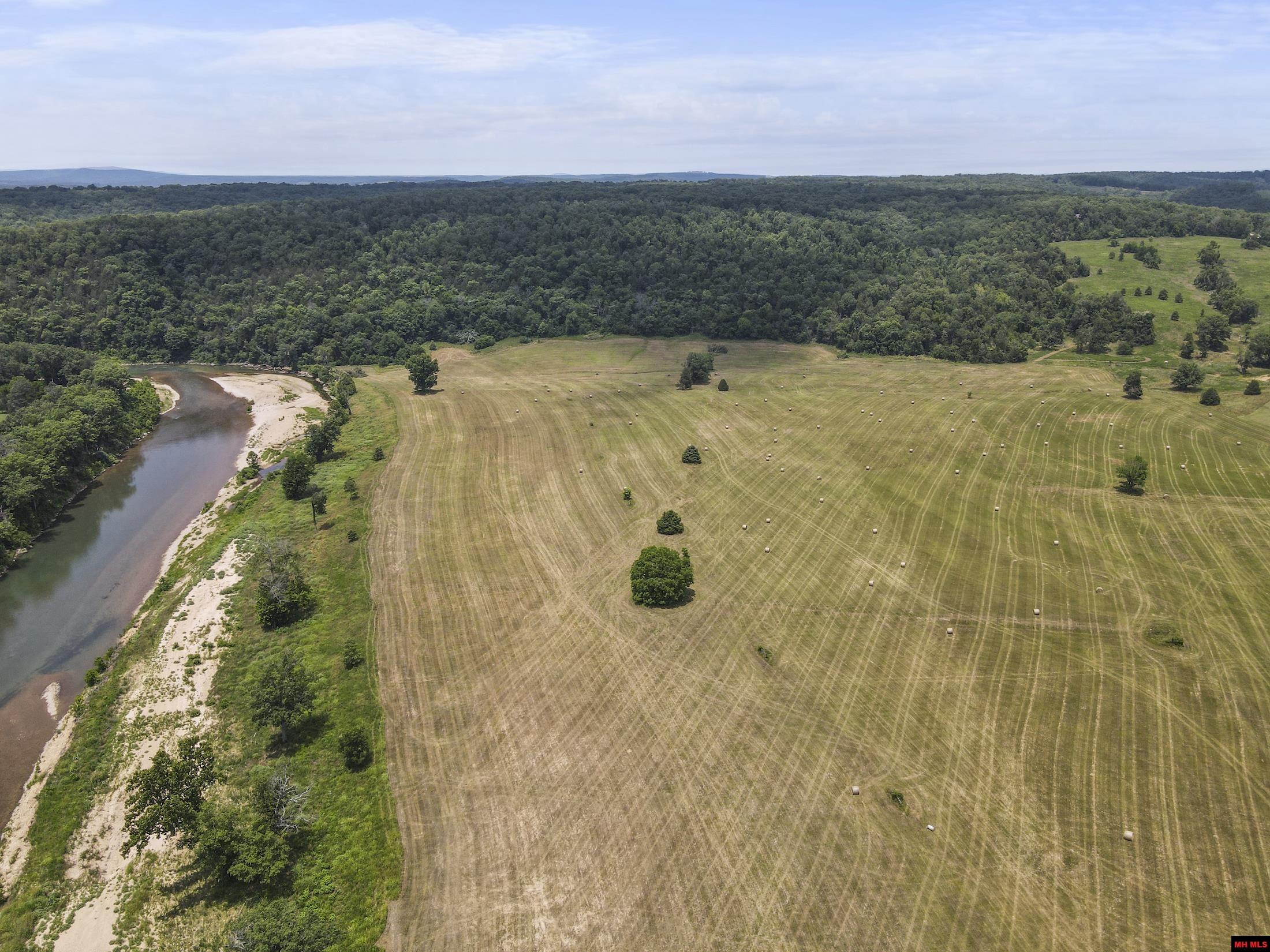 Photo 6 - Land for sale – 1402030000000  HWY PP   Tecumseh, MO