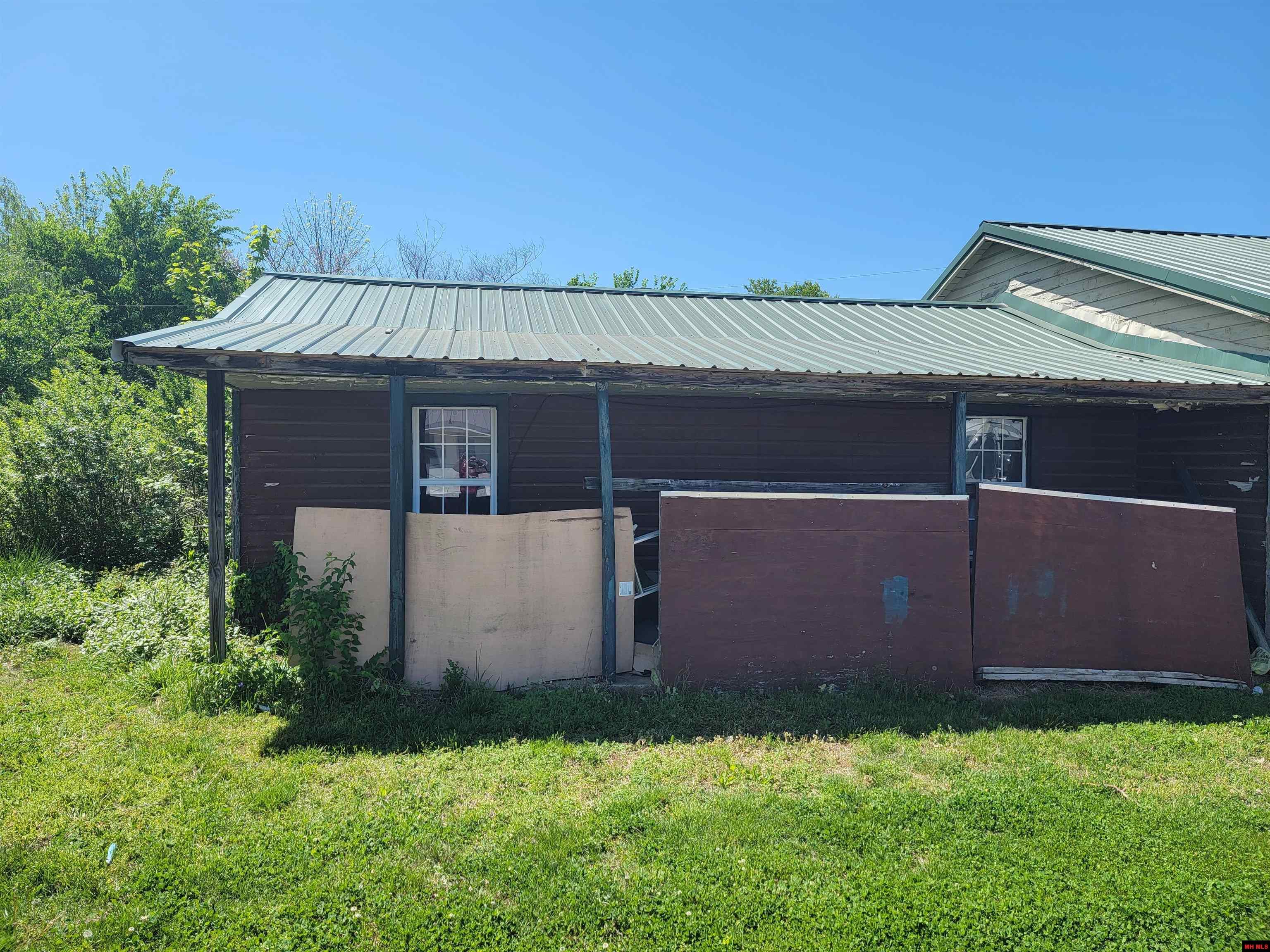 Photo 6 - Residential for sale – 6498 W HWY 178   Lakeview, AR
